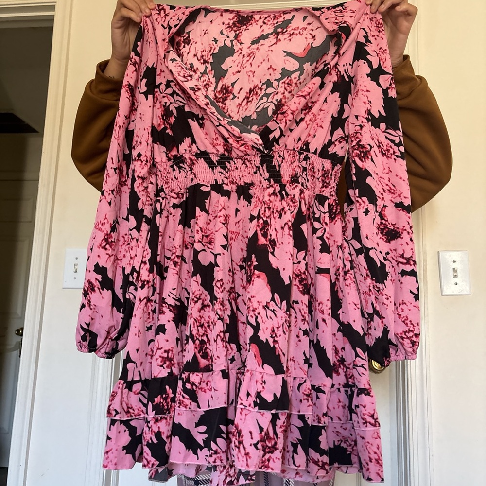 Women’s dress